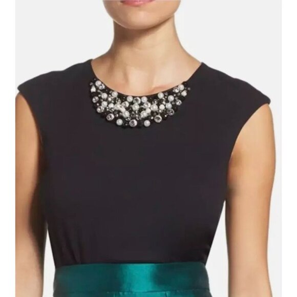 NWT Eliza J Embellished Pearl Jewels Crop Top 4 Black NEW Party Glam Holidays - Picture 1 of 10